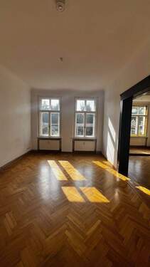 Zimmer 18 qm 1.JPEG - 