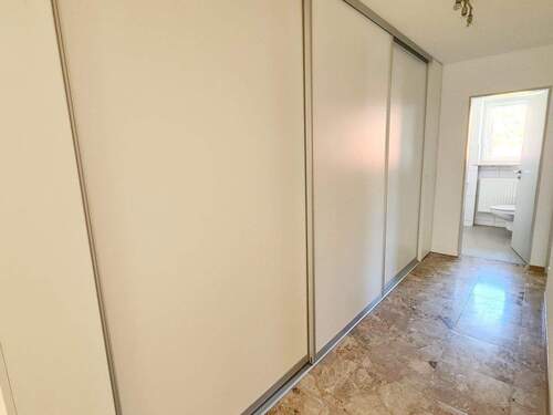 praktischer Einbauschrank - 