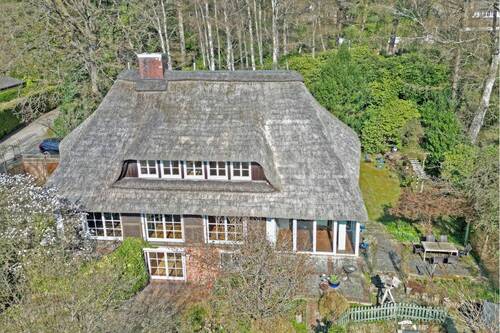 Südansicht Drohne hoch - 