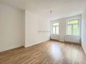 Wohnzimmer - Platz für gemeinsame Momente - Familienfreundliche Wohnung mit Balkon