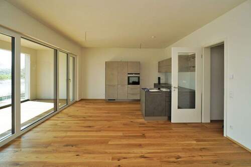 Wohnen - 3 Zimmer Etagenwohnung in Dresden