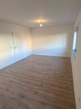 Wohn- und Esszimmer - 