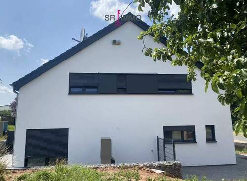 Bild 2 - 6 Zimmer Einfamilienhaus zur Miete in Niedergeckler