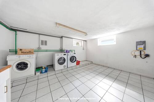 Gemeinschaftlicher Waschraum - 