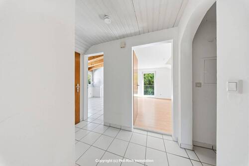 Flur - 3 Zimmer Etagenwohnung in Karlsruhe