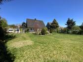 Blick über das Grundstück - Einfamilienhaus mit 120,00 m&sup2; in Igensdorf zum Kaufen