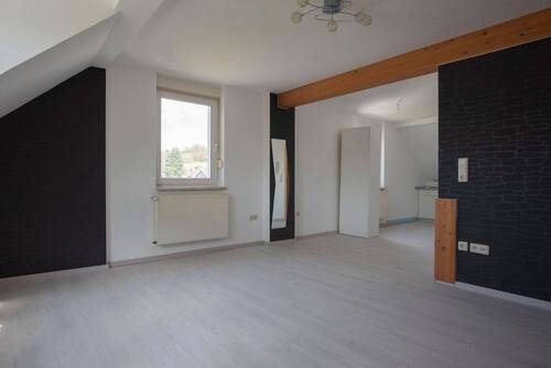 Dachgeschoss Maisonette Wohnung - 
