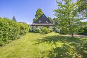Vorgarten - 5 Zimmer Einfamilienhaus zum Kaufen in Hamburg
