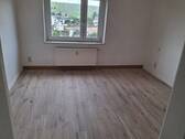 Bild 1 - ?? Helle 3-Raum-Wohnung (7) in Drebach-Venusberg - 66 m² - Frei ab sofort