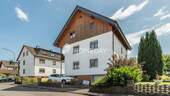 Außenansicht 2 - 8 Zimmer Mehrfamilienhaus, Wohnhaus zum Kaufen in Kalbach