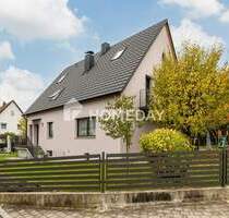 Modernisiertes Effizienzhaus mit zwei Wohnungen in Pfeffenhausen - mit Garten, Terrasse und Garage