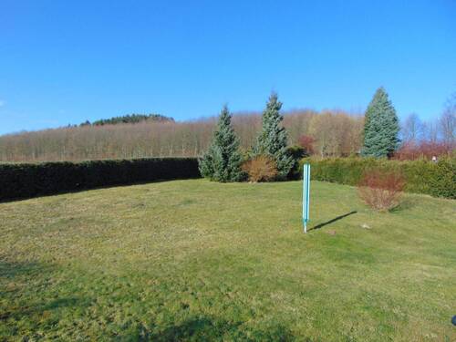 Grundstück - Etagenwohnung mit 63,00 m&sup2; in Gornsdorf zur Miete