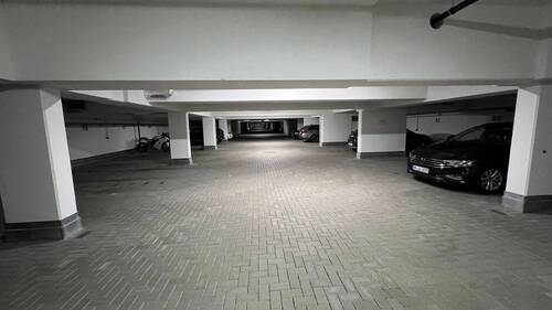 Tiefgarage - 