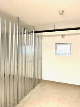 Gefliester Keller - 