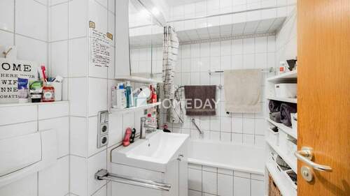 EG Badezimmer 1 - 