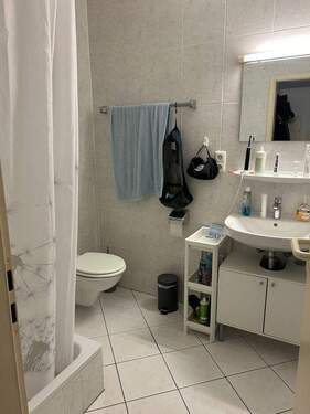 modernes Bad mit ... - 