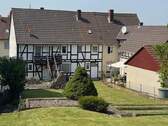 Rückseite - 5 Zimmer Mehrfamilienhaus, Wohnhaus zum Kaufen in Guxhagen