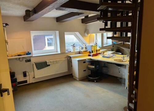 7dc69ff9-3cf3-4cd2-9824-b4a235991e9b.jpg - 