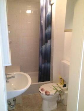 36b6cec6-e1cd-4893-b7dc-916f8b9e440b.jpg - 