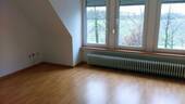 Großzügiges Wohnzimmer... - 