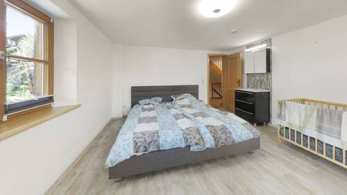 Schlafzimmer 2 OG - 
