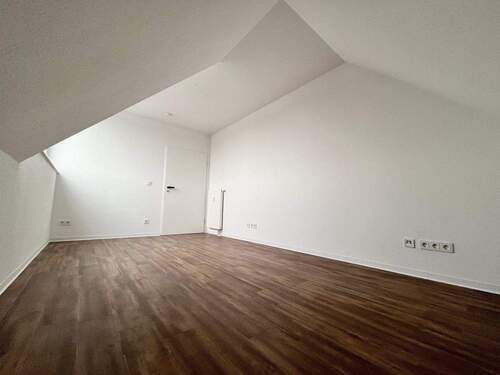 Arbeits-/Kinderzimmer - 