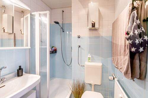 Badezimmer - Etagenwohnung mit 45,00 m&sup2; in Altenau zum Kaufen