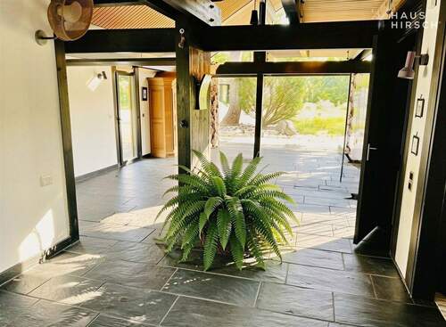 Eingangsbereich - 7 Zimmer Einfamilienhaus in Odenthal