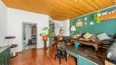 Wohnzimmer 2 - 4 Zimmer Etagenwohnung in Halle