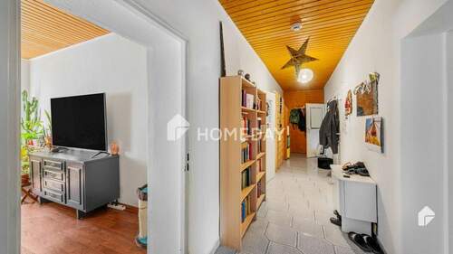 Flur 2 - Etagenwohnung mit 99,00 m² in Halle zum Kaufen