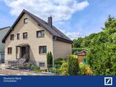 Front - Ein Zuhause für Generationen! - 555.000,00 EUR Kaufpreis, ca.  244,00 m² Wohnfläche