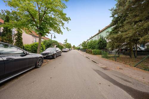 Straßenansicht - 