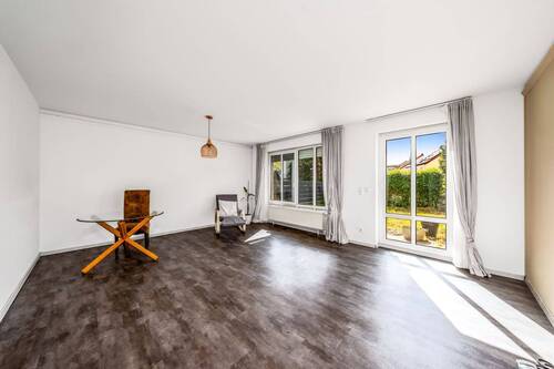 Wohnzimmer - 6 Zimmer Doppelhaushälfte in Woltersdorf