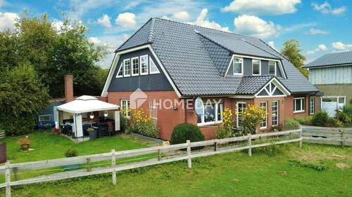 Außenansicht 4 - Charmantes Landhaus aus Stafstedt - Topsaniert, vermietet und mit hochwertiger Ausstattung