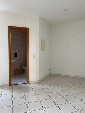 Küche + Zugang Badzimmer 2 - 