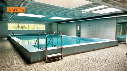 Schwimmbad - 