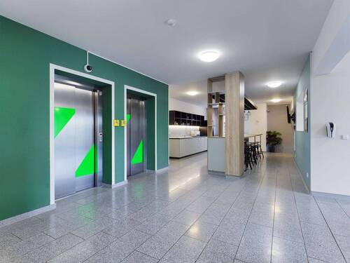 Foyer - 