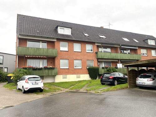 Balkonseite des Hauses - Zentrale 2-Zimmer-Wohnung mit Balkon
