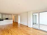 Wohnen/Essen - 2 Zimmer Etagenwohnung zur Miete in Friedrichshafen