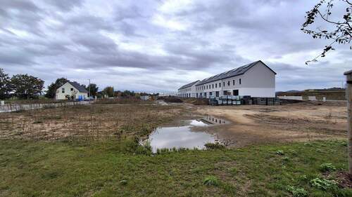 Bebauung im Zentrum des Wohngebietes - 