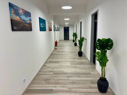 Flur - Zentrales, ruhiges Büro in Remscheid - flexibel, möbliert, All-Inclusive