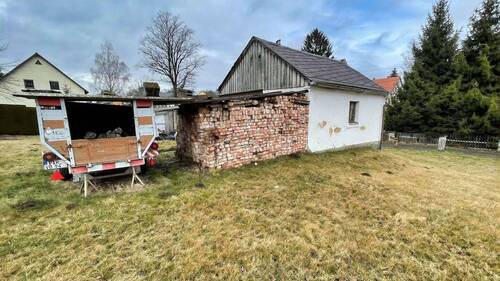 Nebengelass - Einfamilienhaus mit 90,00 m&sup2; in Hohnstein zum Kaufen