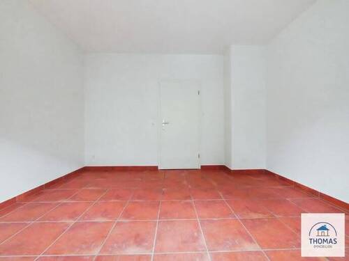 Raum 2 Ansicht b - 