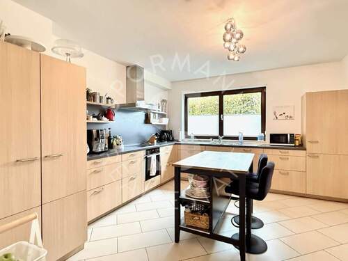 Wohnküche - 6 Zimmer Einfamilienhaus zur Miete in Düsseldorf