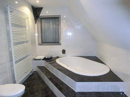 Badezimmer im 1.OG - Haus 1 - 