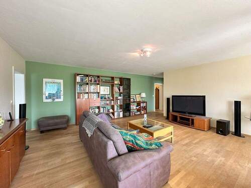 Wohnzimmer - Etagenwohnung mit 81,00 m&sup2; in Winsen (Luhe) zum Kaufen