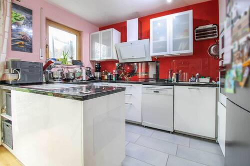 Küche - 4 Zimmer Einfamilienhaus in Wiesbaden