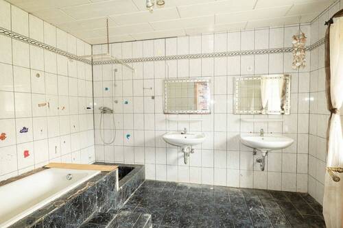 Badezimmer Wohneinheit 3 - 