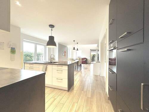 EG Einblick - Küche-Essen - 