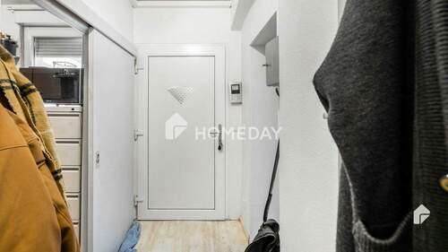 EG Flur - Doppelhaushälfte mit 84,00 m&sup2; in Mönchengladbach zum Kaufen